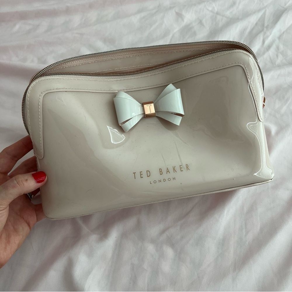 Ted Baker Cosmetic Bag Light Pink - Pre Owned